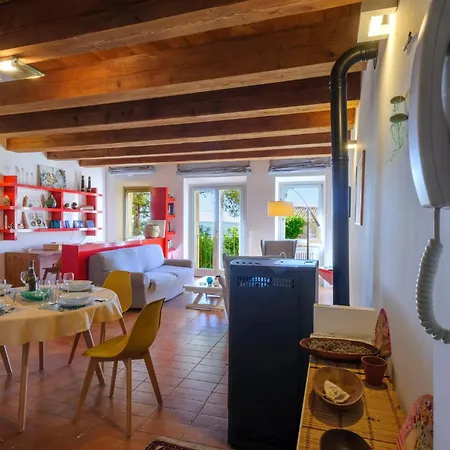 Holiday home 2 Bedroom Gorgeous In